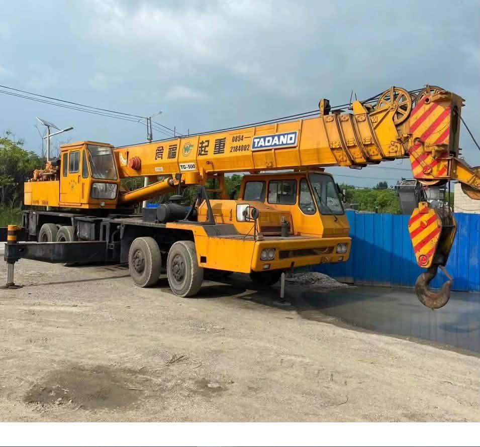 رافعة 50 طن للايجار في الدمام — للرفع الثقيل والمشاريع الصناعية